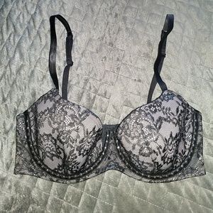 Victorias Secret Very Sexy Bra